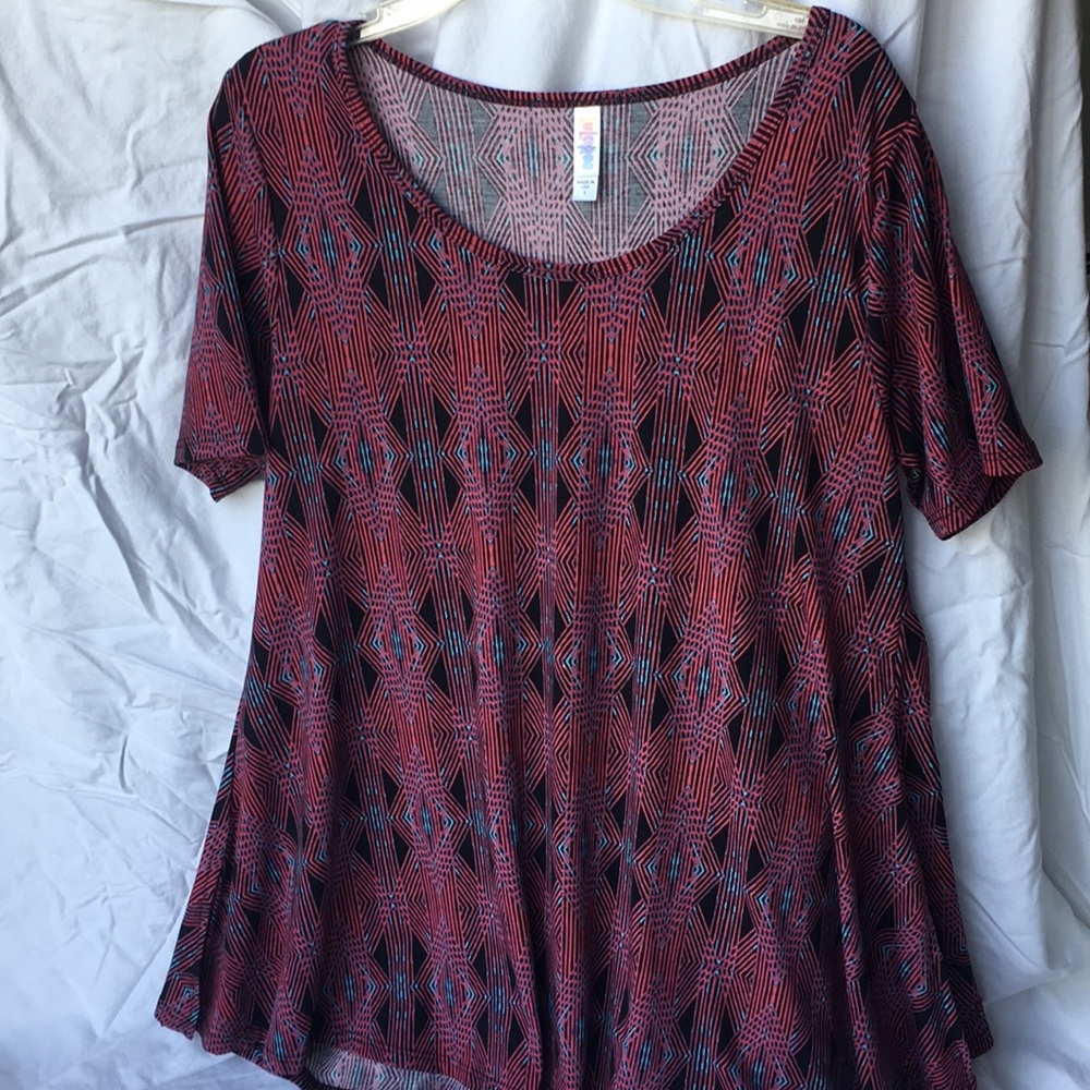 LuLaRoe adorable tunic